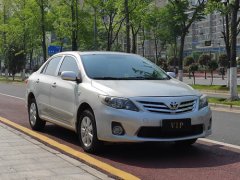 12年豐田卡羅拉1.6L 、手動(dòng)帶天窗